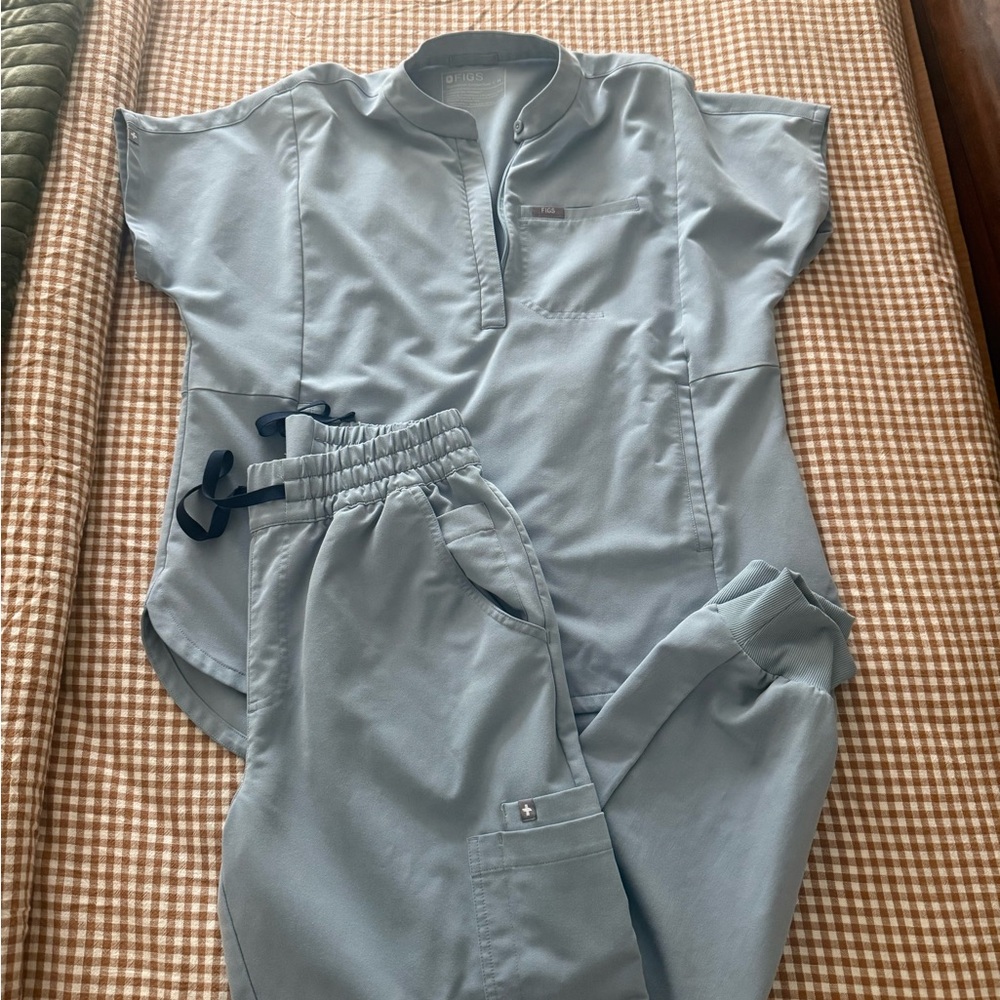 Light Blue (powder blue) Women's Scrub Pants & Top Set